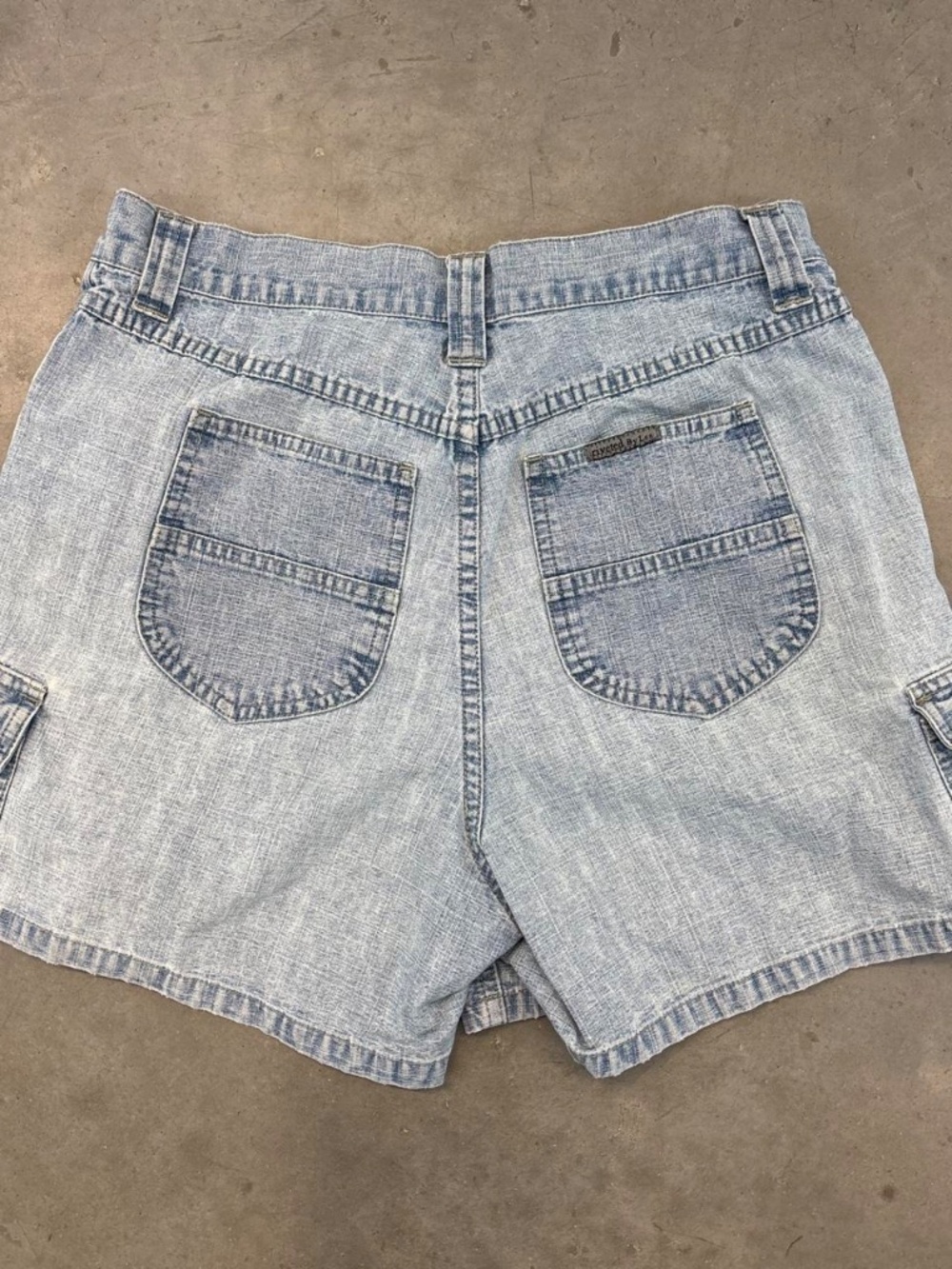Y2K Riveted Cargo Short - Picture 3 of 3